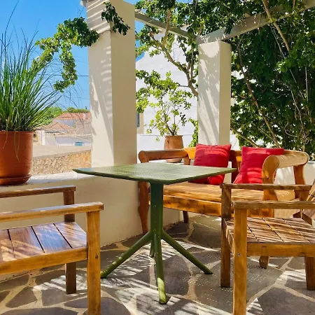 Rouga - Bright Terrace Apartmán *